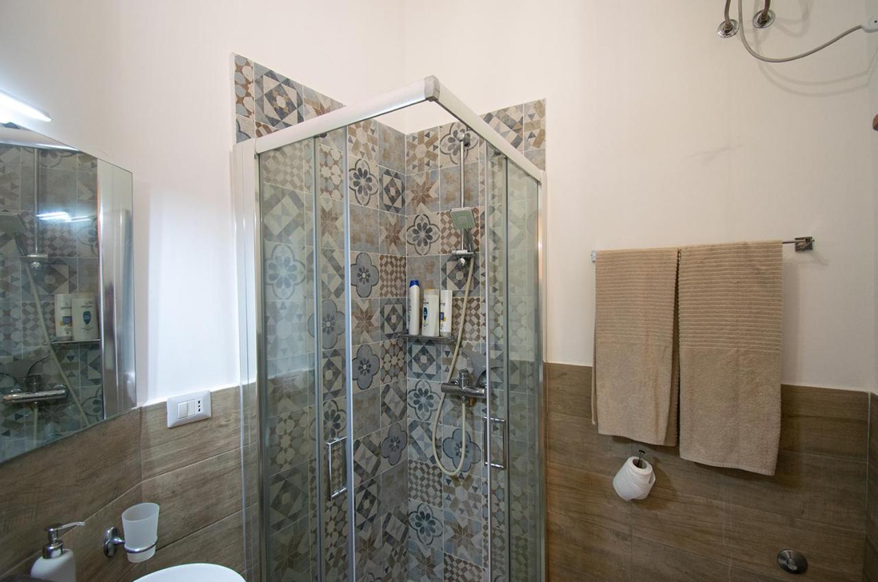 Appartement Lorenzo's Art 2 Naples