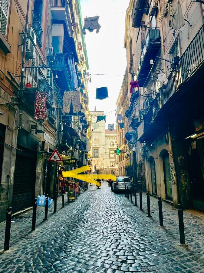 Lorenzo's Art 2 * Naples
